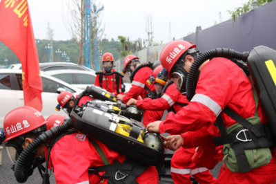 市矿山救护支队开展抗震救灾应急救援专项演练 消防设备保障与实战能力提升